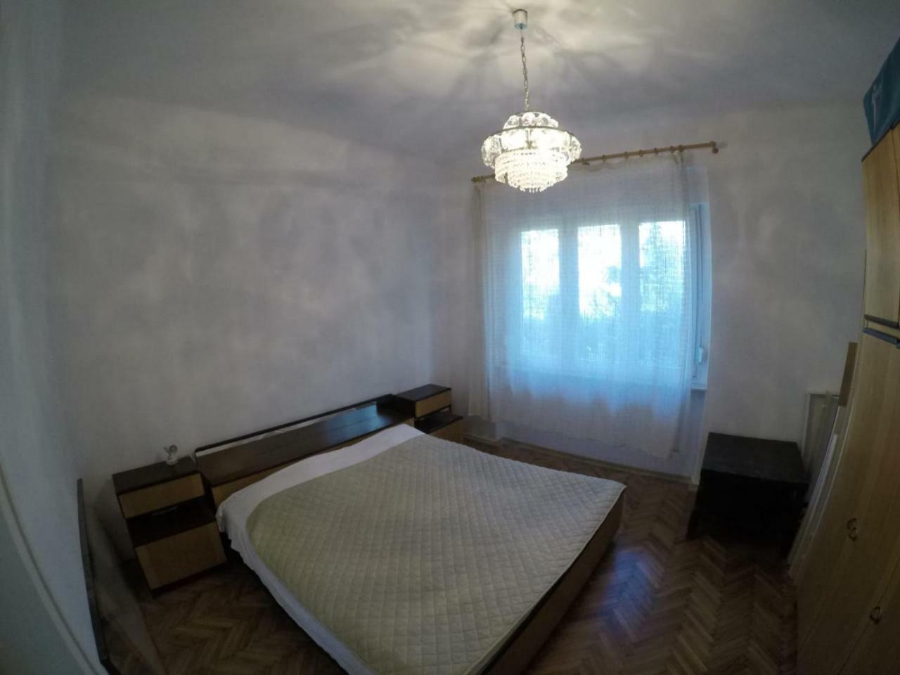 Apartment Mrak Lovran Buitenkant foto